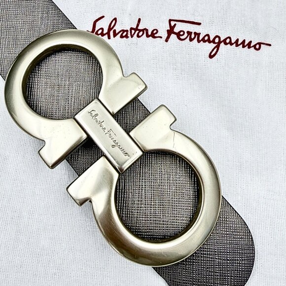 Salvatore Ferragamo Gancini-Buckle Reversible Gray Leather Belt main image 5